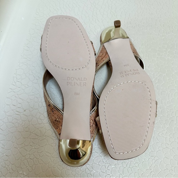 Donald J Pilner Cassia Natural Platino Cork Sandals Size 8 NWOT - Picture 4 of 8